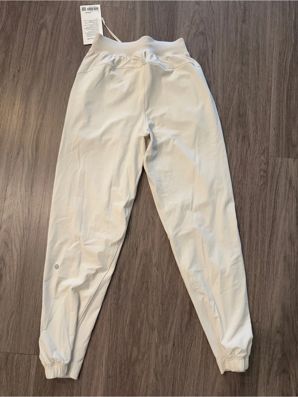 Lululemon High Rise License to Train Jogger Pants - Cream - Picture 3 of 4